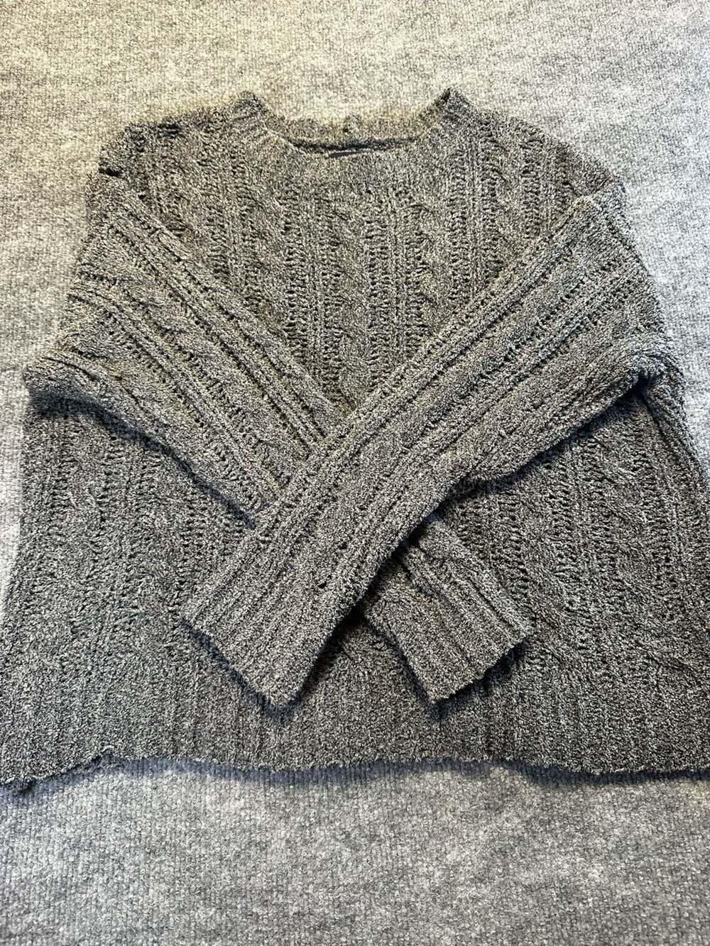 American Eagle Size M Gray Textured Cable Knit Sweater Cozy Fisherman Minimalist